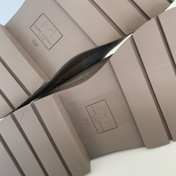 Marc Fisher Vina Light Natural Suede Short Lug Sole Boots Women’s Size 9.5 NWOB - Picture 13 of 16